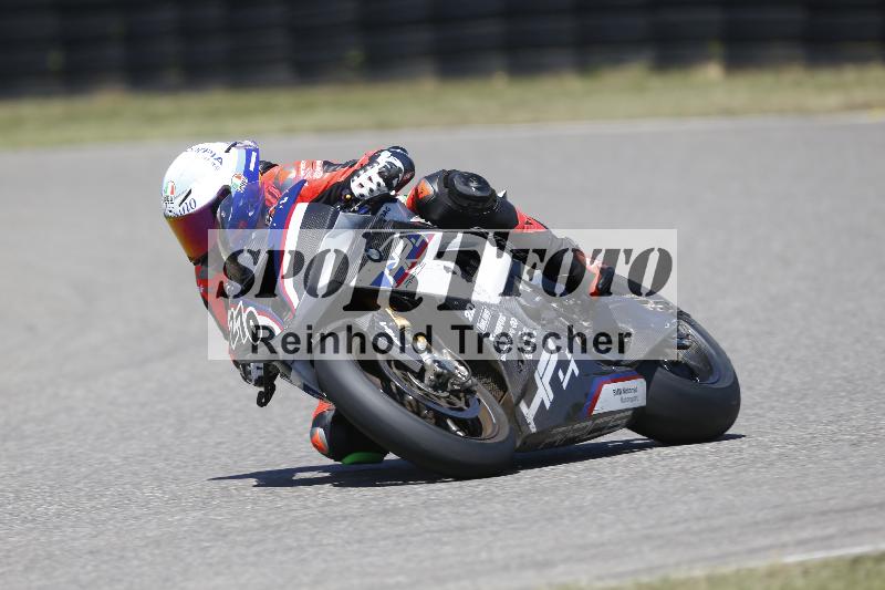 /15 22.05.2026  Plüss Moto Sport  Discover the Bike ADR /Gruppe rot - Race 3/270